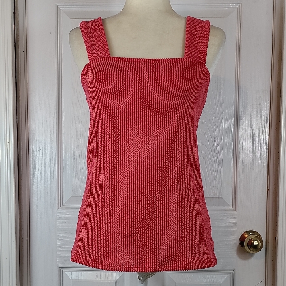Pulse Textured Knit Tank Top